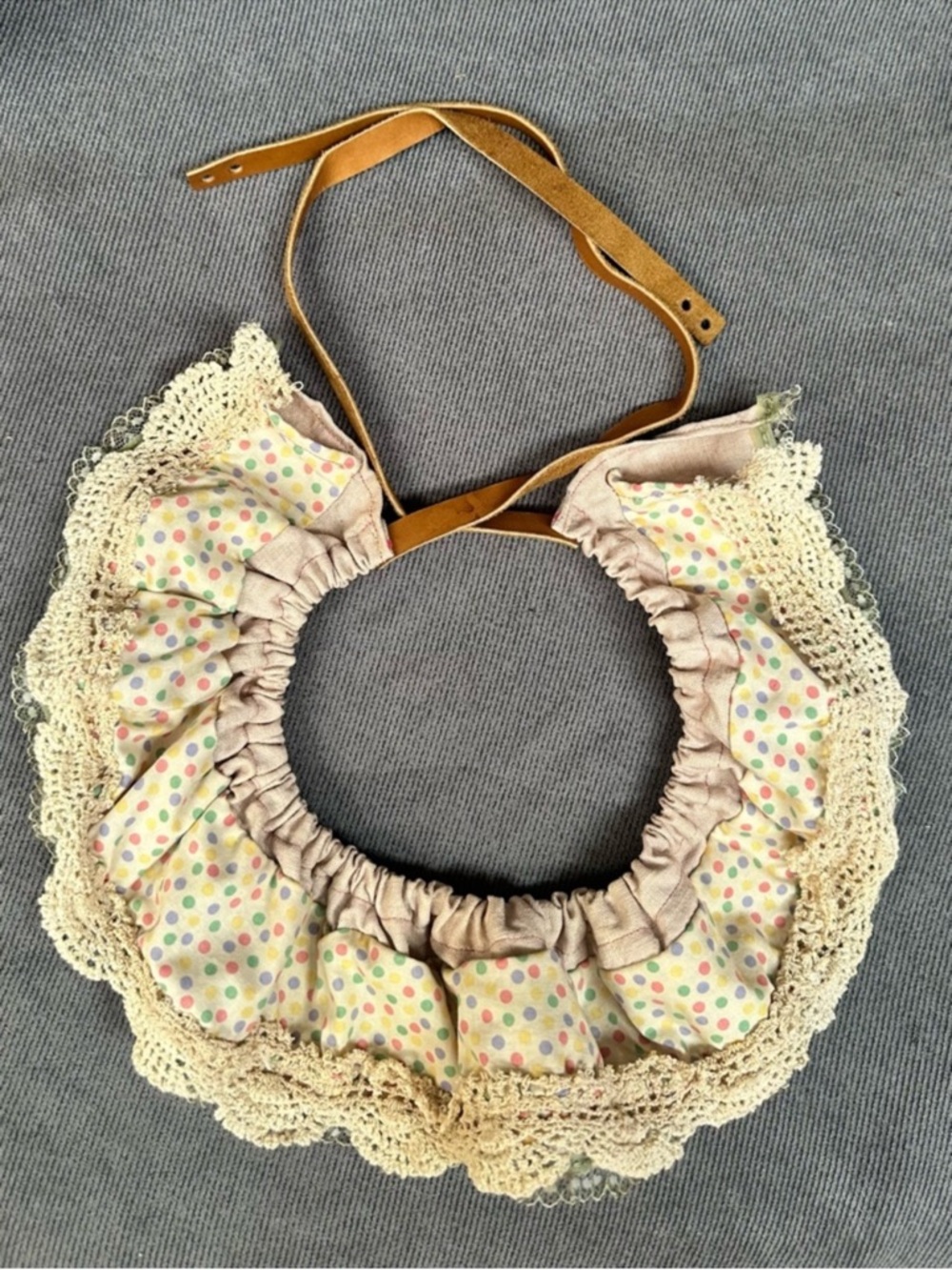 Vintage linen polka dot ruffle clown collar